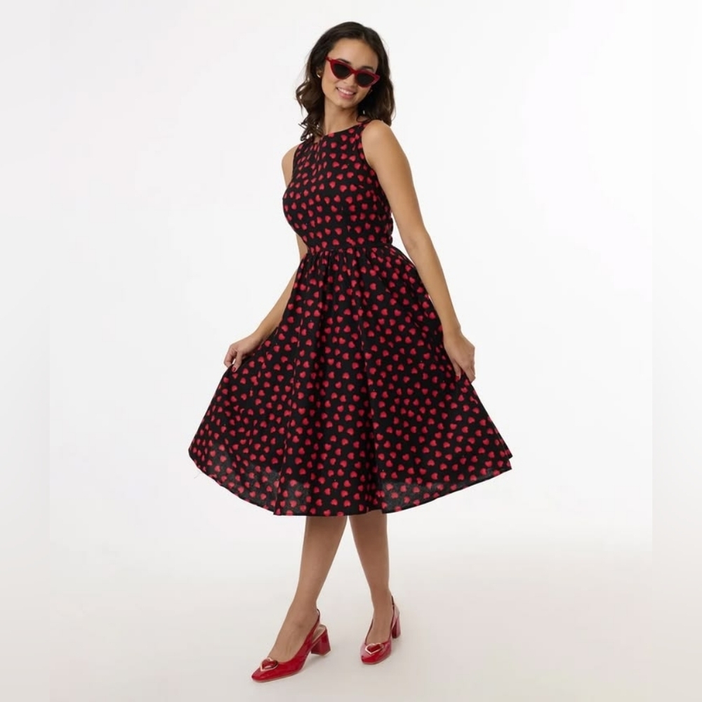 NWT Retrolicious Heart Print Midi Dress Size S - Picture 4 of 8